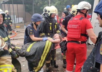 VIDEO: Rusia reia atacurile cu rachete asupra capitalei Ucrainei. Morți și răniți la Kiev, după ultimul bombardament de noapte