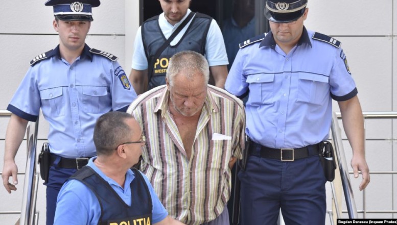 Casa GROAZEI. Avocatul familiei Luizei, declarații horror: ”Aici pute pretutindeni a cadavru. Mirosul iese din pământ, din camere…”