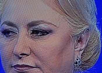 Guvernul o cenzurează pe Dăncilă: nici o fotografie, nici un video, nici o știre despre vizita în Hunedoara. Pardon, Suceava!
