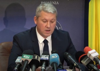 SONDAJ: Cum evaluați activitatea lui Cătălin Predoiu din postura de ministru al Justiției?