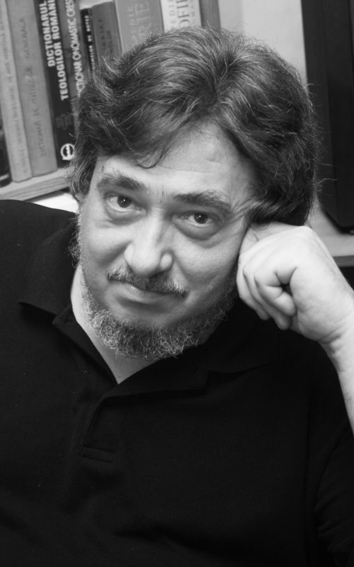 AUTOR-RAZVAN-CODRESCU-1