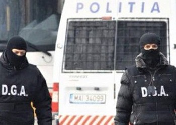Structurile anticorupție se mobilizează! Încă un mare medic a fost prins în flagrant luând mită