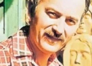 O torță umană întrerupe noaptea