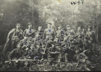 Partizanii anti-sovietici ai mișcării OUN din nordul Bucovinei. Cum au luptat naționaliștii ucraineni până la moarte, sprijiniți de numeroși români, împotriva ocupației sovietice a nordului Bucovinei. Istorii și fapte necunoscute în România și în istoriografia românească