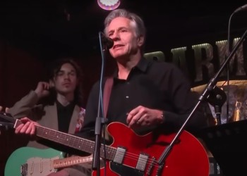 Sentimente amestecate la Kyiv după vizita lui Blinken. Momentul de interpretare la chitară a unor piese rock, văzut într-o lumină negativă de o parte din opinia publică ucraineană