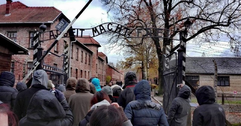 auschwitz 2.jpg