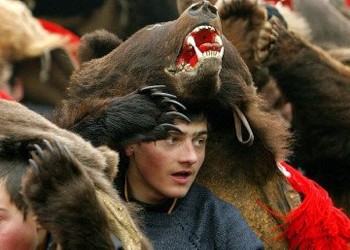 Obiceiuri trăznite de Anul Nou la diferite popoare